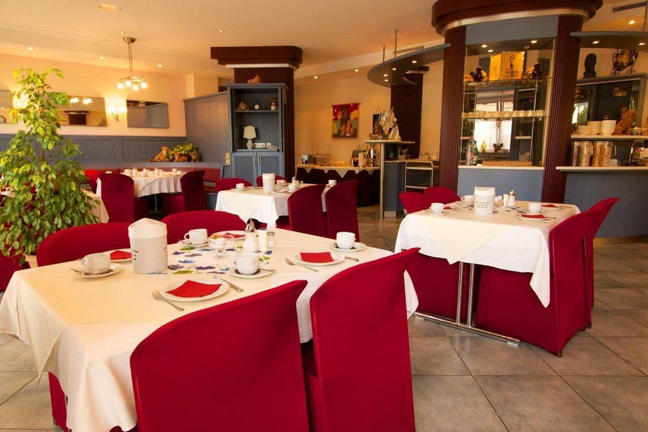 Hotel Zum Loewen Moerfelden-Walldorf Bagian luar foto