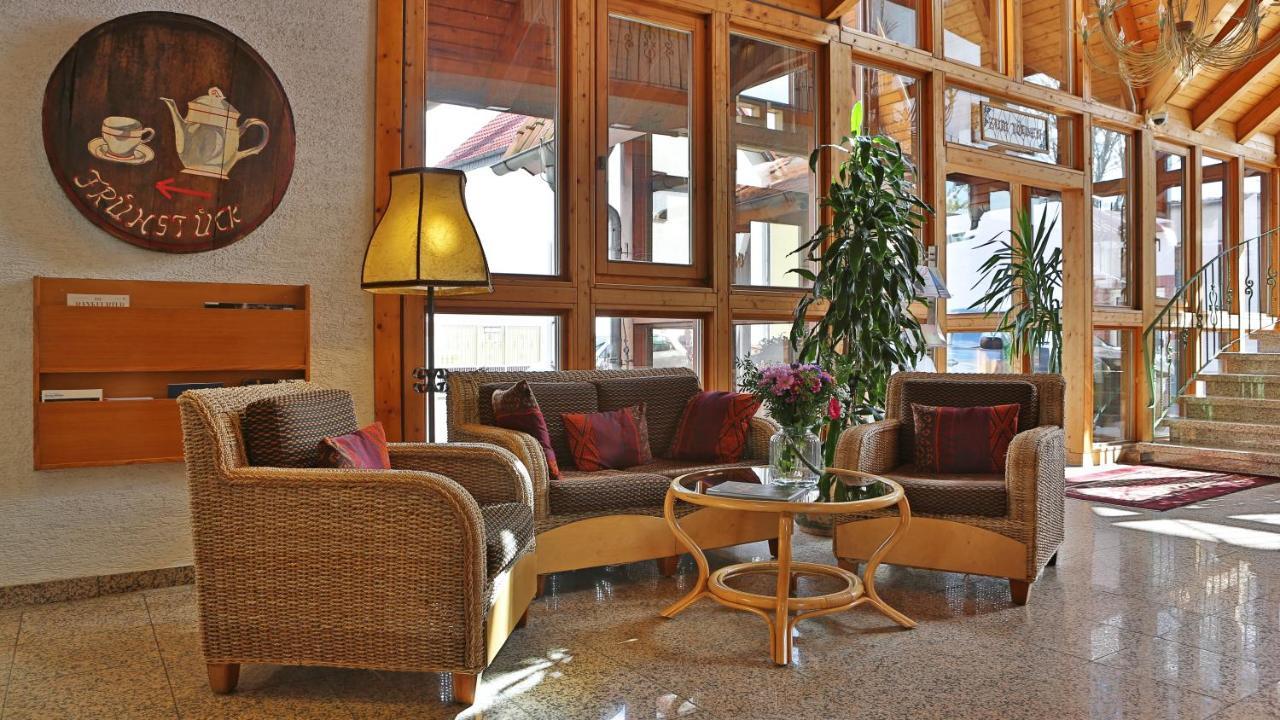 Hotel Zum Loewen Moerfelden-Walldorf Bagian luar foto